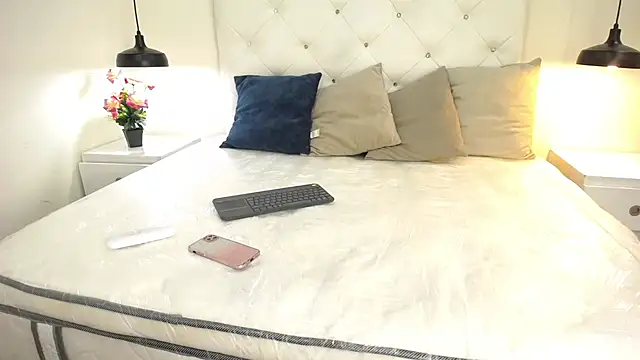 Kaiadebayo online show from February 1, 1:44 am