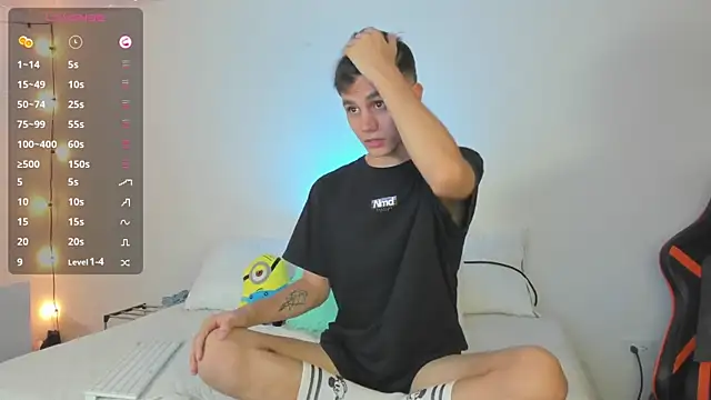 DustinLevine online show from January 23, 11:47 pm