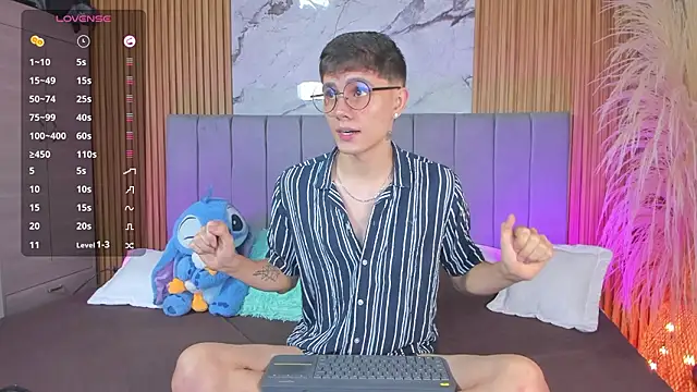 DustinLevine online show from March 19, 12:27 pm