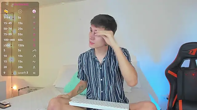 DustinLevine online show from February 12, 12:33 pm