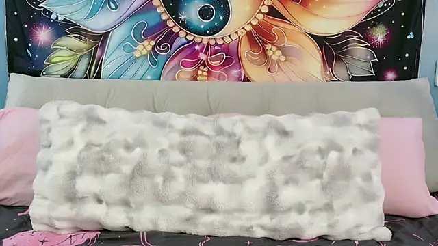 SaraBearXo online show from February 28, 12:38 pm