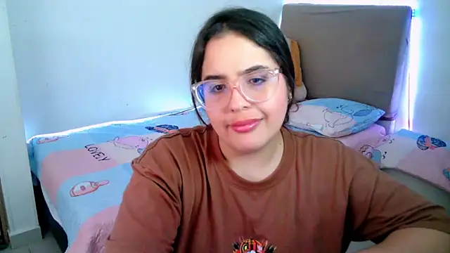  alicia z online show from February 11, 9:35 pm