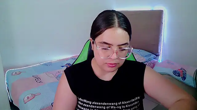  alicia z online show from February 6, 9:06 pm