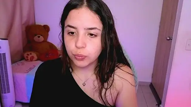  alicia z online show from April 16, 6:08 pm