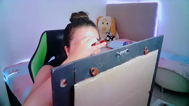  alicia z online show from February 3, 6:17 pm