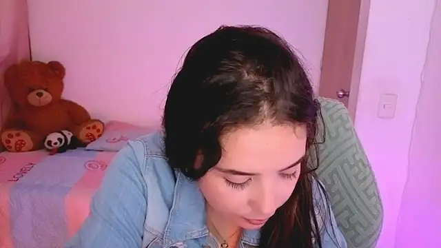  alicia z online show from March 20, 5:47 pm