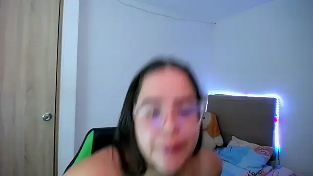  alicia z online show from February 25, 8:32 pm