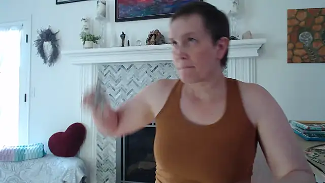 AuroraWillows online show from March 13, 6:46 pm