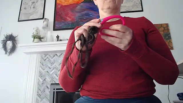 Snapshot of AuroraWillows chatting on February 16, 3:43 pm AuroraWillows online show from February 16, 3:43 pm