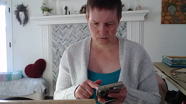 AuroraWillows online show from March 12, 3:38 pm