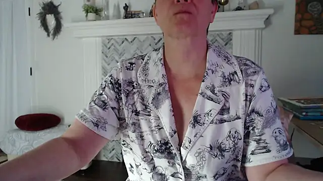 AuroraWillows online show from March 6, 7:58 am