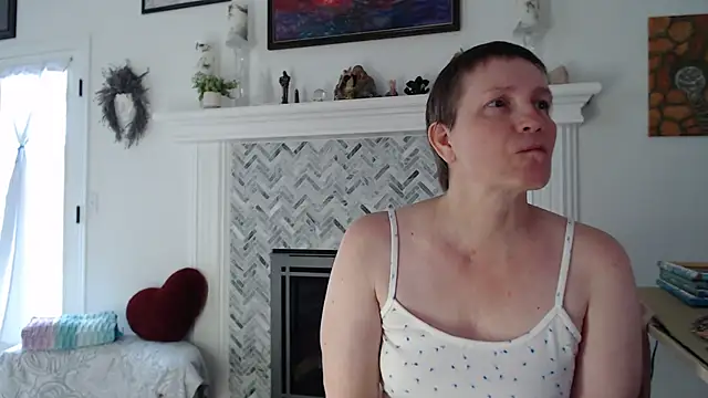 AuroraWillows online show from March 10, 2:32 pm