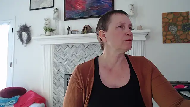 AuroraWillows online show from April 18, 5:48 pm