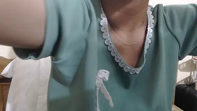 Beauty Asian Tina online show from April 19, 8:26 am