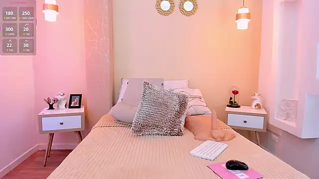 RachelMorgan01 online show from September 25, 3:18 pm