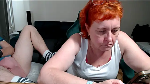 JoannaAndNeighbour online show from March 3, 12:34 pm