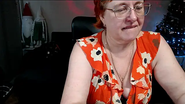 JoannaAndNeighbour online show from December 23, 9:19 am