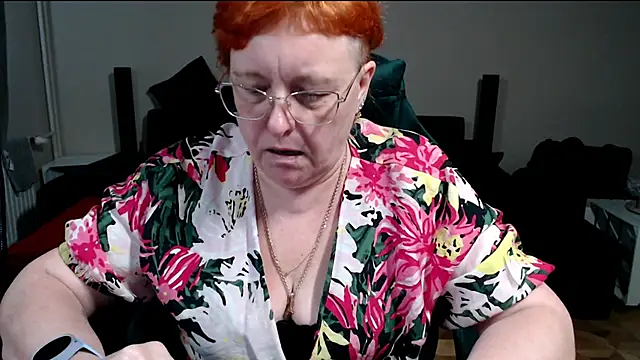 JoannaAndNeighbour online show from February 24, 1:01 pm