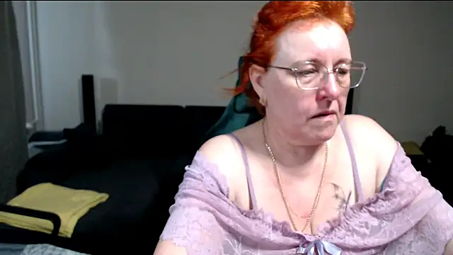 JoannaAndNeighbour online show from March 12, 8:07 am