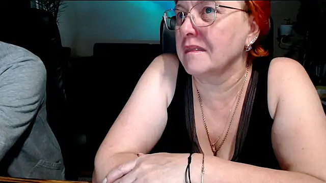 JoannaAndNeighbour online show from November 22, 9:41 am