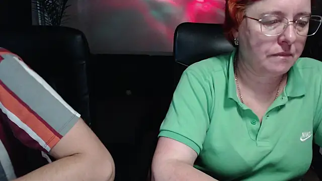 JoannaAndNeighbour online show from November 8, 8:40 am