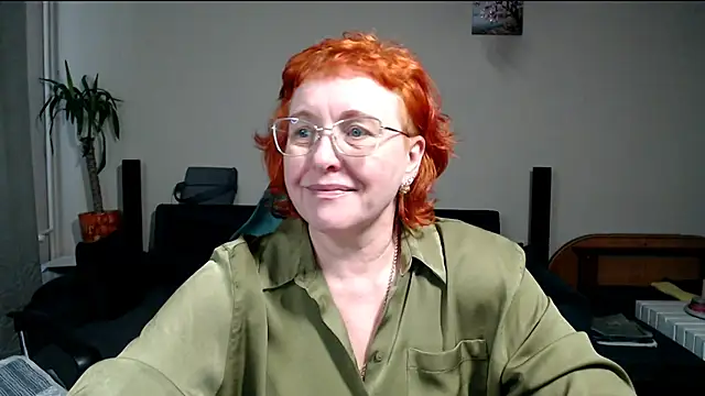 JoannaAndNeighbour online show from March 26, 11:30 am