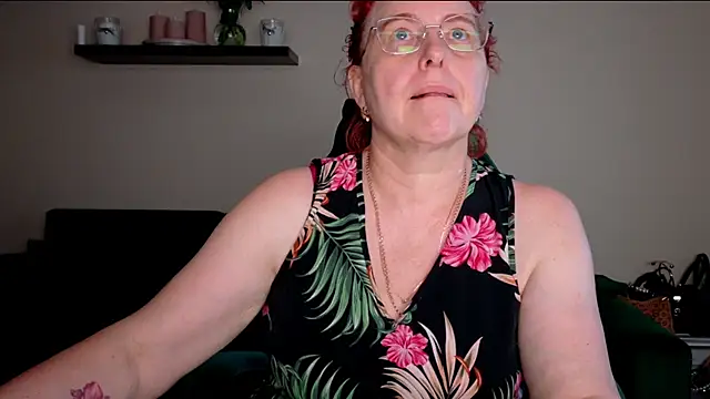 JoannaAndNeighbour online show from June 29, 7:15 am