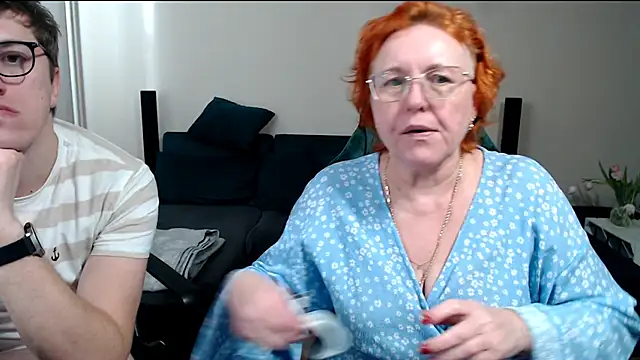 JoannaAndNeighbour online show from February 16, 12:48 pm