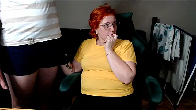 JoannaAndNeighbour online show from January 31, 7:12 pm