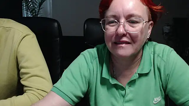 JoannaAndNeighbour online show from November 7, 8:30 am