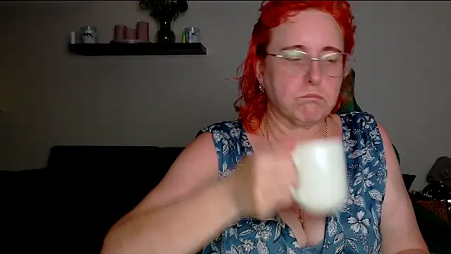 JoannaAndNeighbour online show from July 5, 2:24 pm