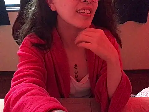 Snapshot of YumieCp chatting on March 12, 11:21 am YumieCp online show from March 12, 11:21 am