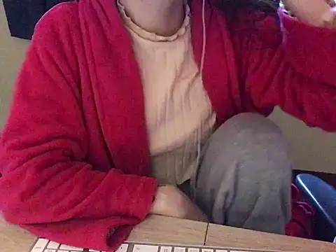 Snapshot of YumieCp chatting on March 9, 3:01 am YumieCp online show from March 9, 3:01 am