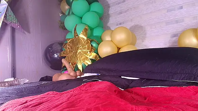 Snapshot of zzoe_ chatting on March 22, 6:00 am zzoe online show from March 22, 6:00 am