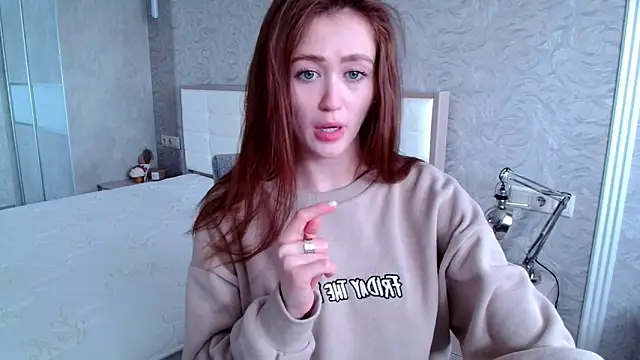 Snapshot of millllina chatting on March 19, 10:00 am millllina online show from March 19, 10:00 am