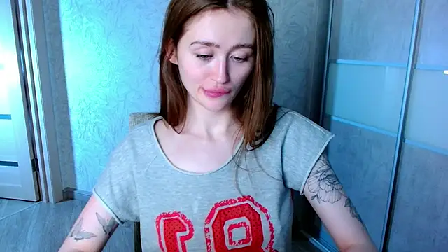 Snapshot of millllina chatting on February 23, 5:50 pm millllina online show from February 23, 5:50 pm
