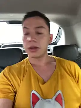 davinalhot online show from April 10, 8:49 pm