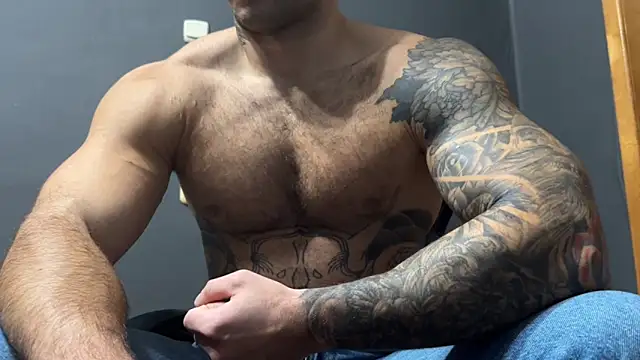 Mr YourGod online show from November 15, 6:28 am