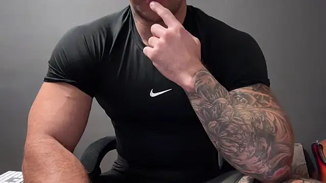 Mr YourGod online show from December 3, 5:52 am