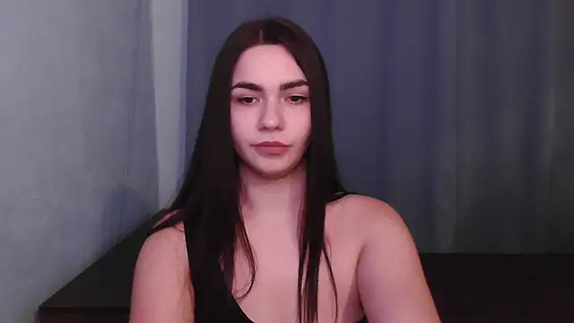 Snapshot of HannahMeid chatting on December 11, 9:12 pm HannahMeid online show from December 11, 9:12 pm