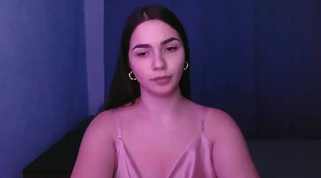 Snapshot of HannahMeid chatting on January 15, 8:37 pm HannahMeid online show from January 15, 8:37 pm