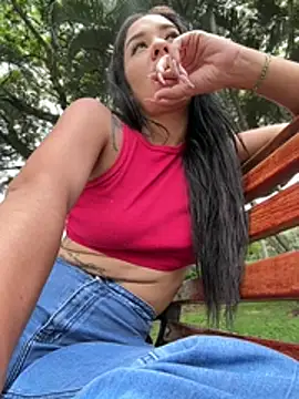   IRIS   online show from April 14, 4:45 pm