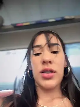 Snapshot of __IRIS__ chatting on January 16, 8:14 pm IRIS online show from January 16, 8:14 pm