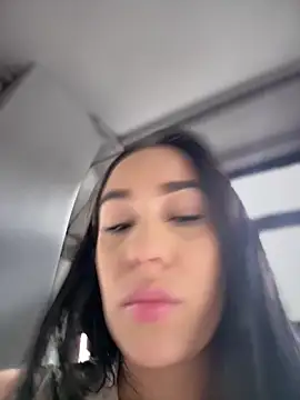   IRIS   online show from April 7, 4:42 pm