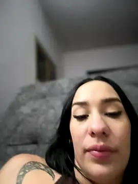   IRIS   online show from January 8, 6:36 pm