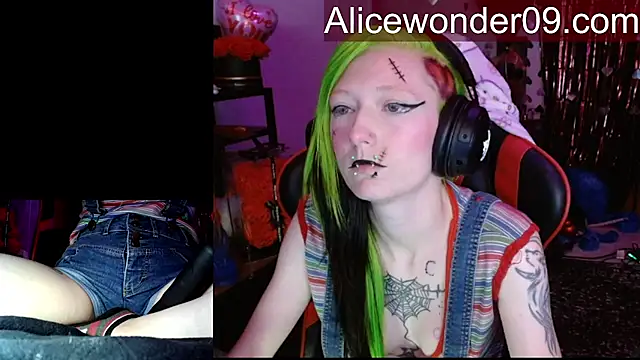 alicewonder09 online show from February 12, 5:07 am