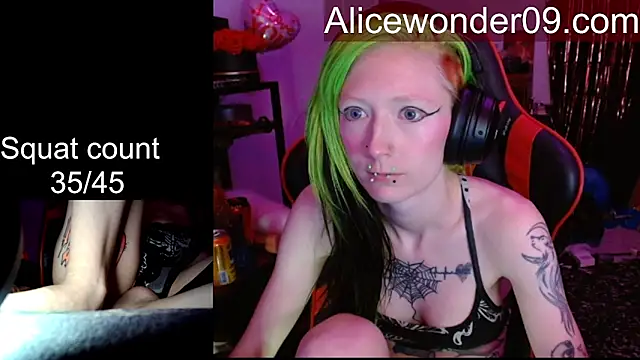 alicewonder09 online show from March 3, 4:19 am