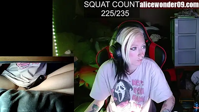 alicewonder09 online show from March 17, 3:14 am