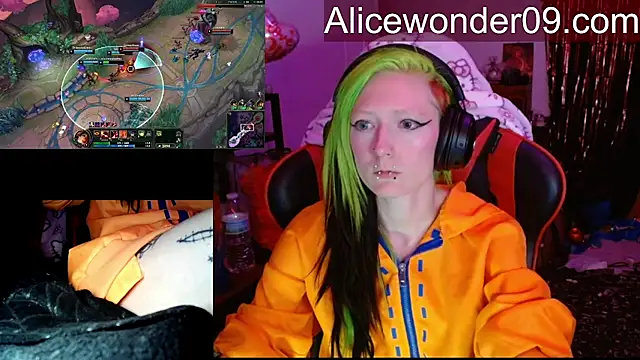 alicewonder09 online show from February 24, 5:52 am