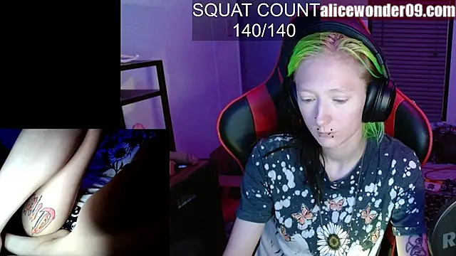 alicewonder09 online show from September 21, 9:36 am